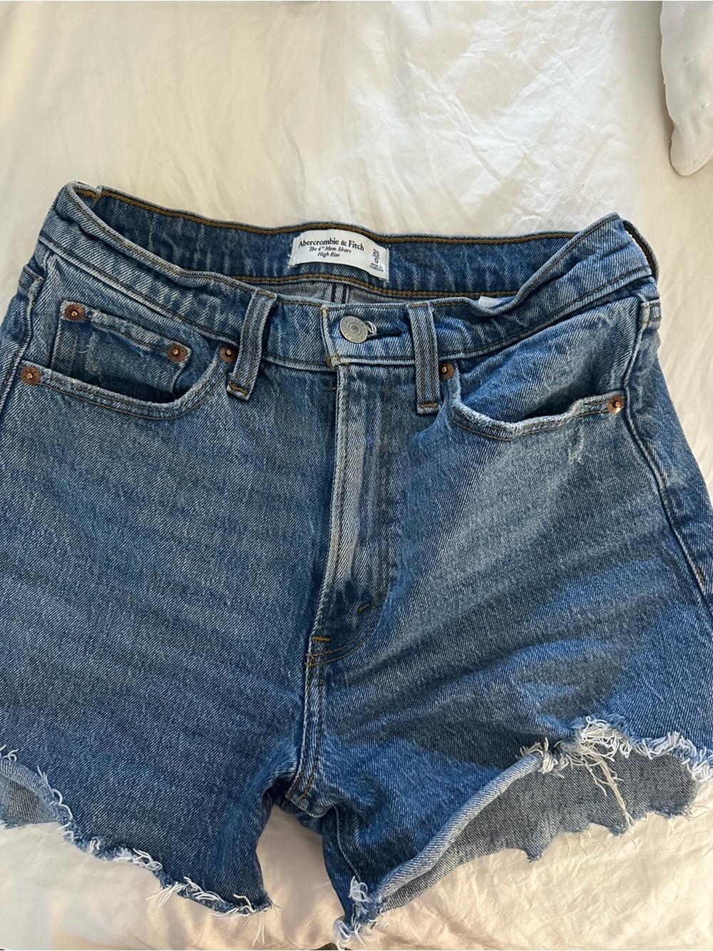 Abercrombie & Fitch Light-Medium Blue High-Rise 4” Mom Shorts
